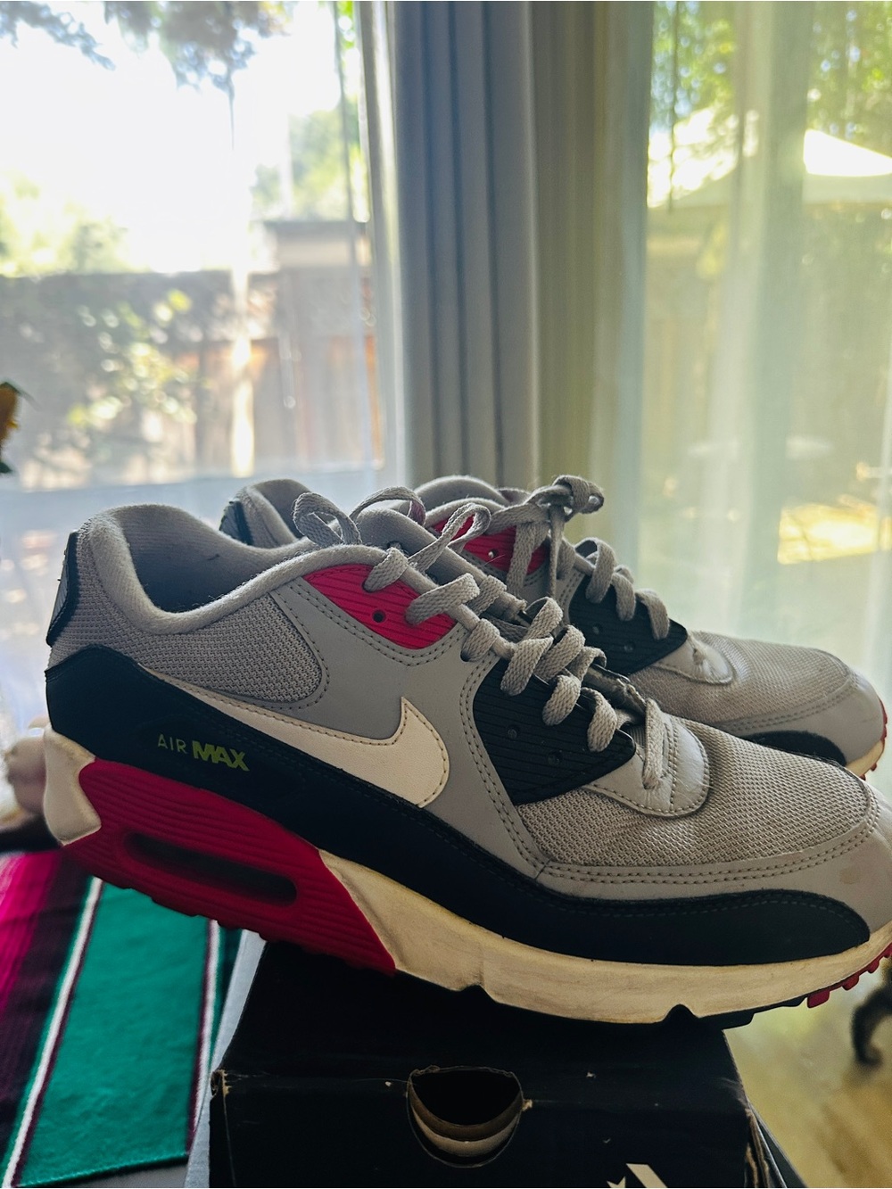 Nike Air Max Gray White Black Pink Accent Sneakers